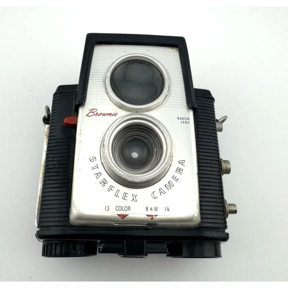 Vintage Kodak Brownie Starflex Camera Made In USA 13 color B&W 14